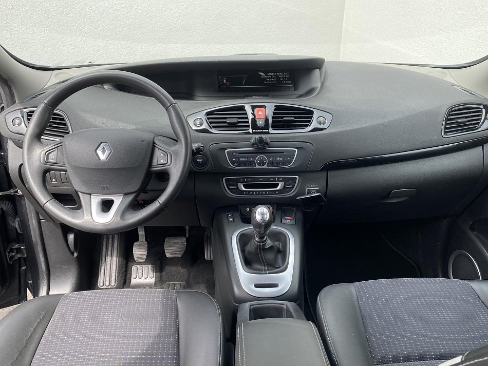 Renault Scénic 1.9 dCi Dynamique