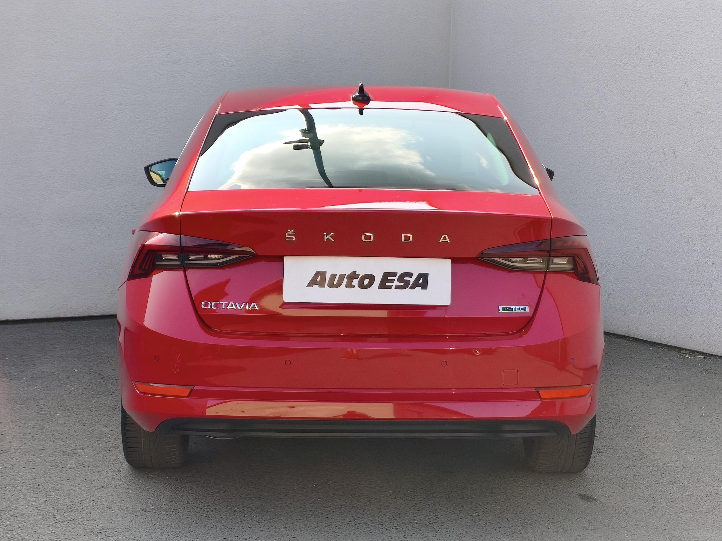 Škoda Octavia IV, 2021 - pohled č. 5