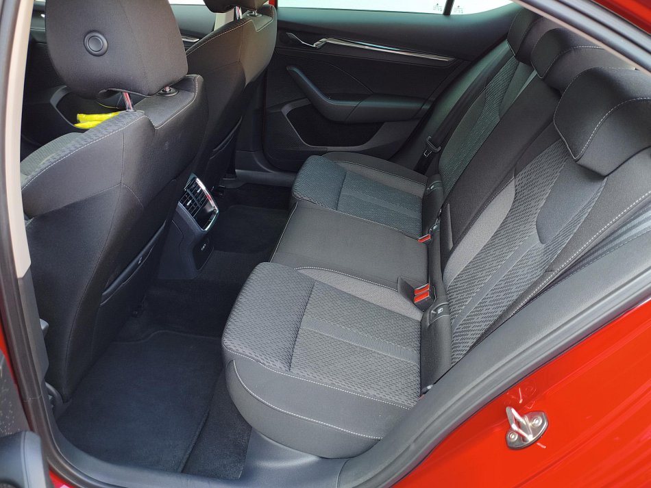 Škoda Octavia IV 1.5 TSi Style e-TEC