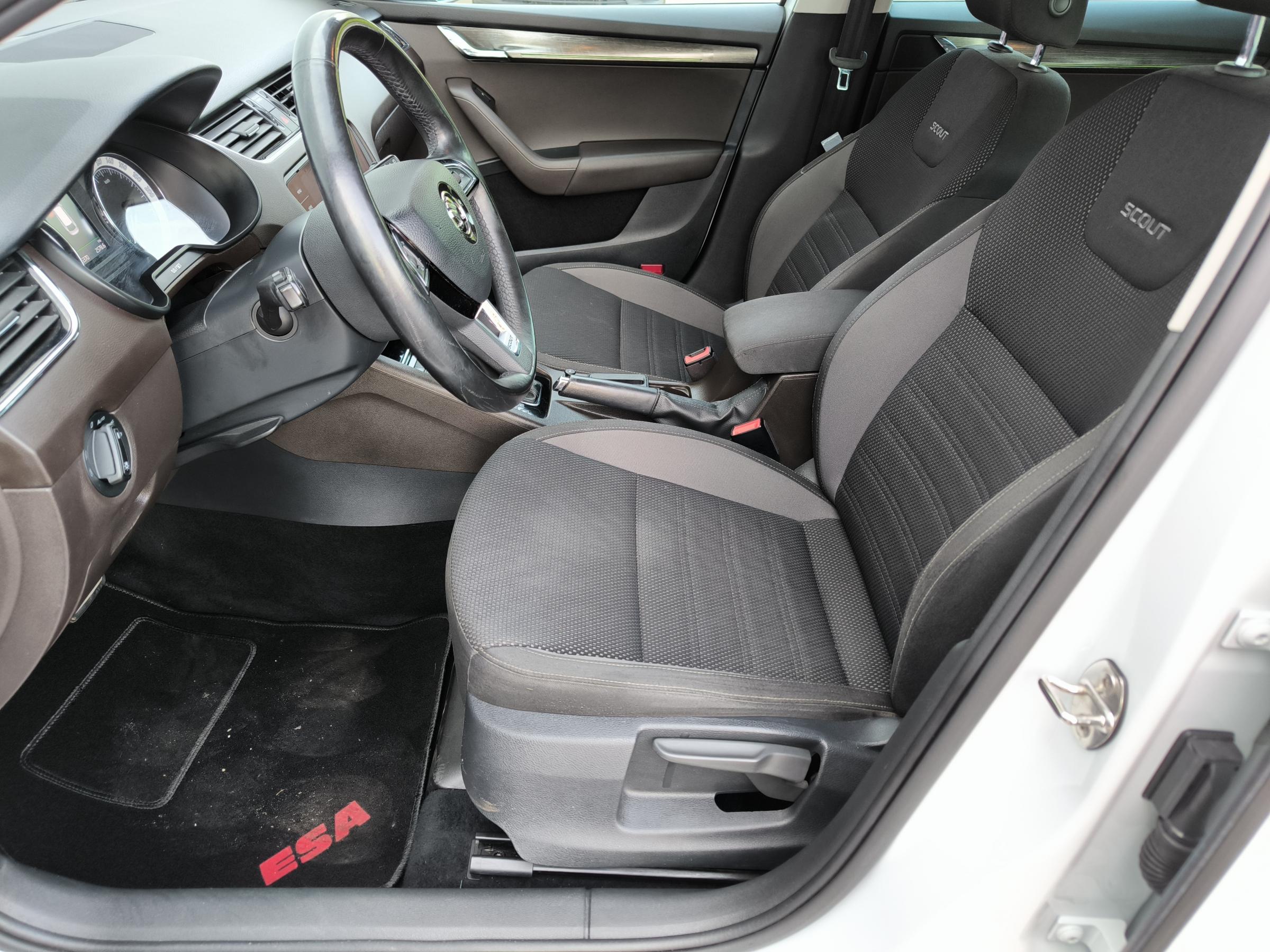 Škoda Octavia III, 2017 - pohled č. 10