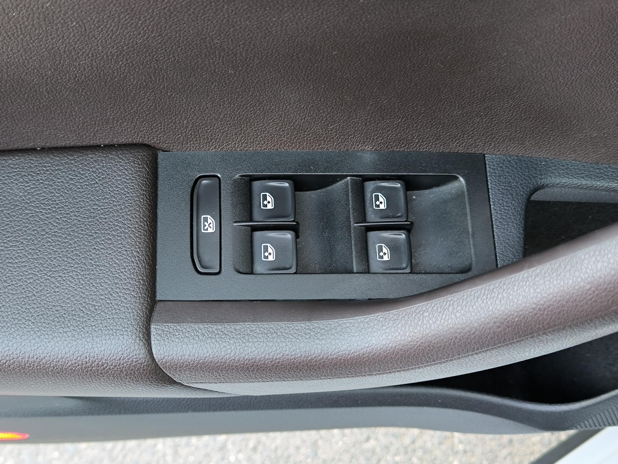 Škoda Octavia III, 2017 - pohled č. 19