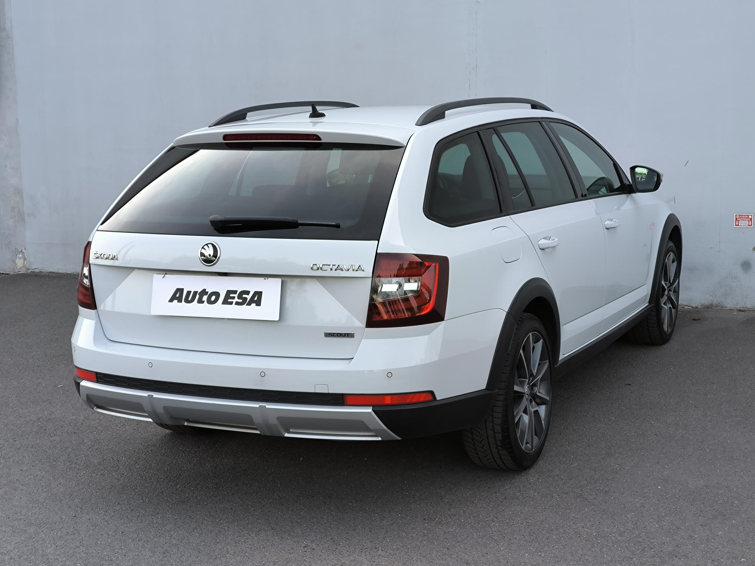 Škoda Octavia III, 2017 - pohled č. 6
