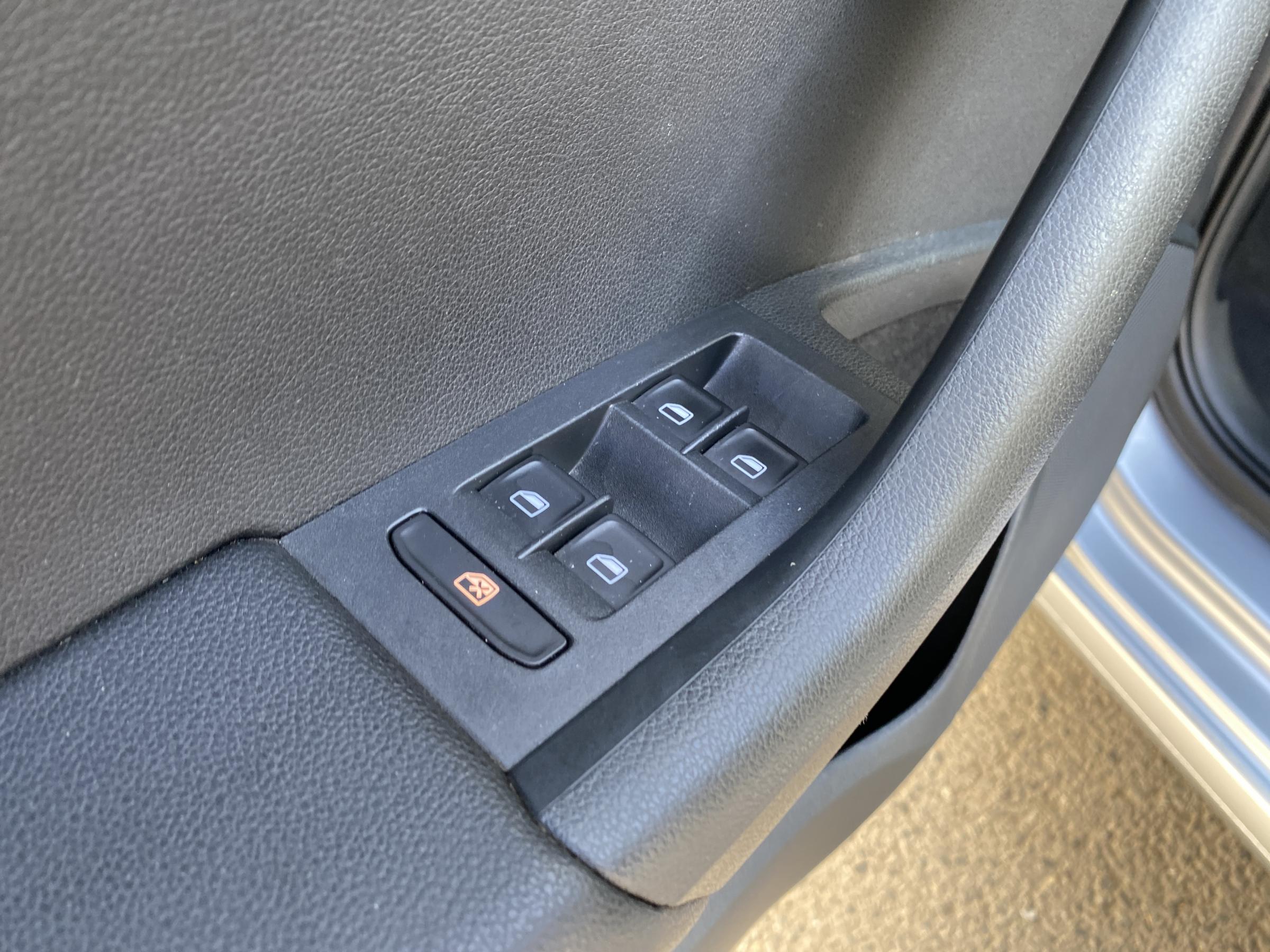 Škoda Octavia III, 2014 - pohled č. 13