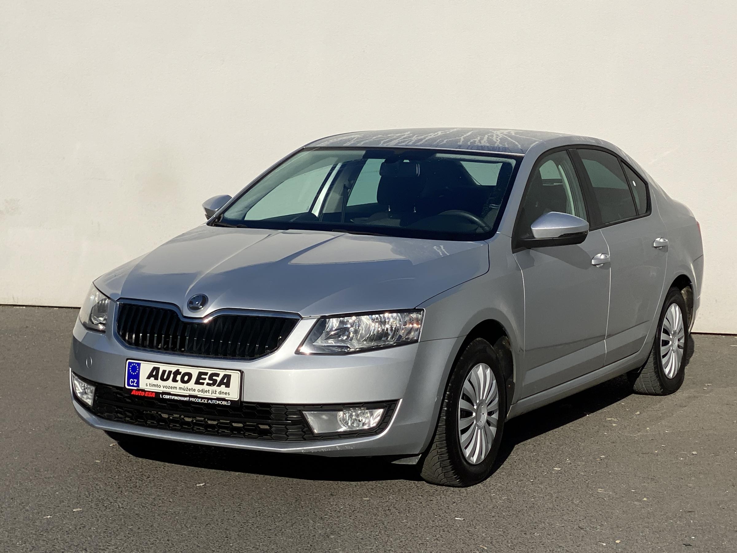 Škoda Octavia III, 2014 - pohled č. 3