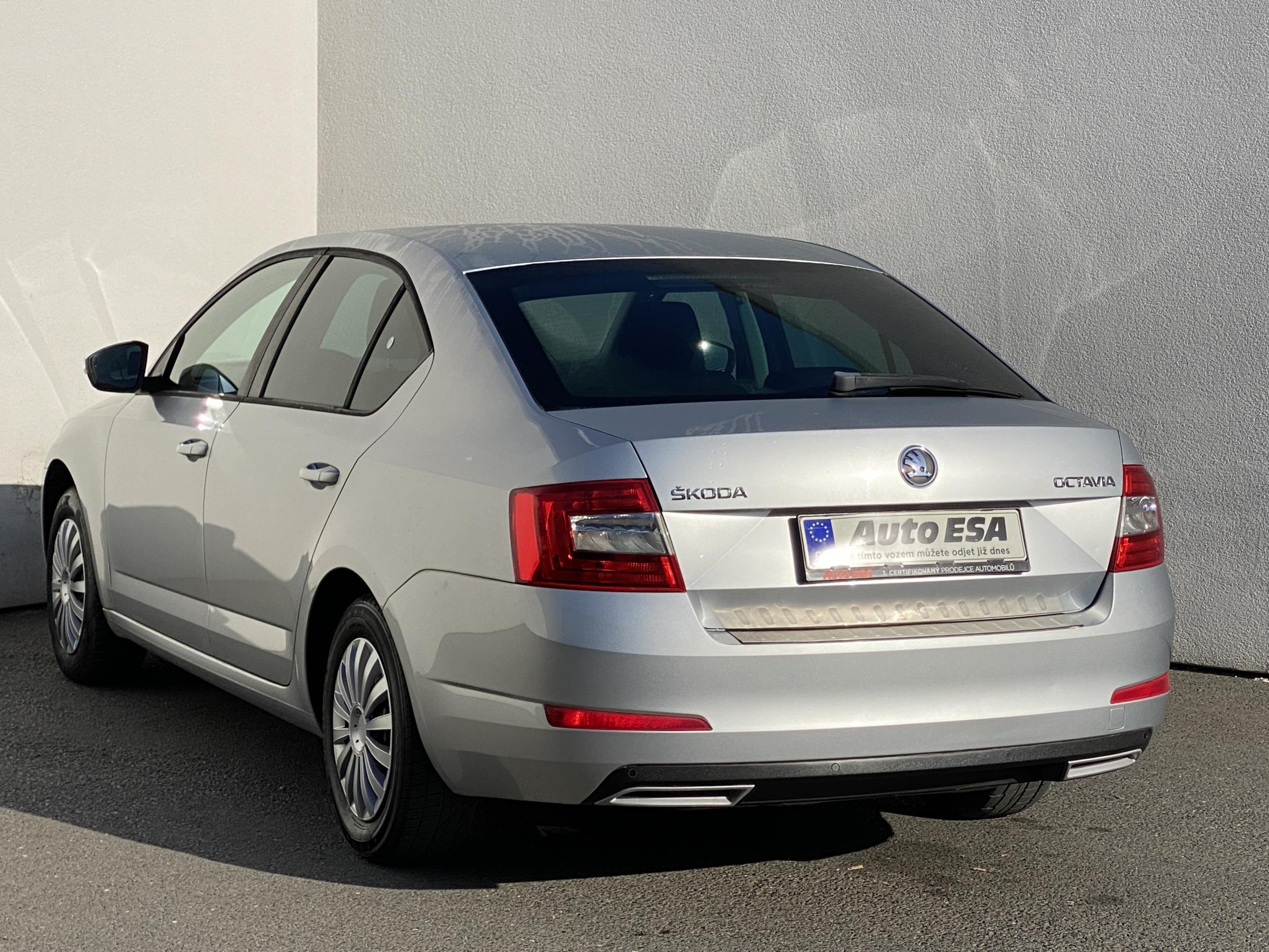 Škoda Octavia III, 2014 - pohled č. 6