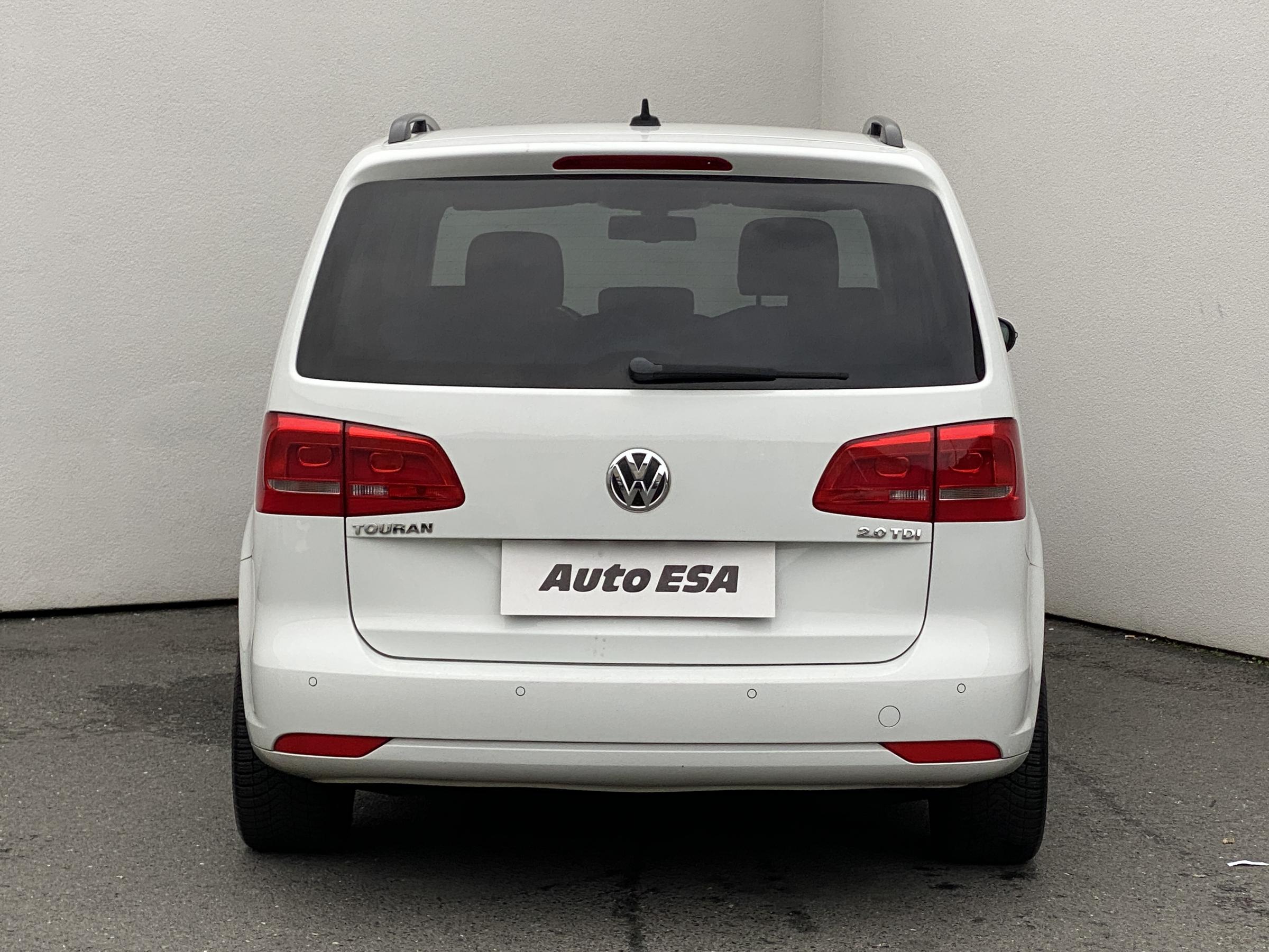 Volkswagen Touran, 2014 - pohled č. 5