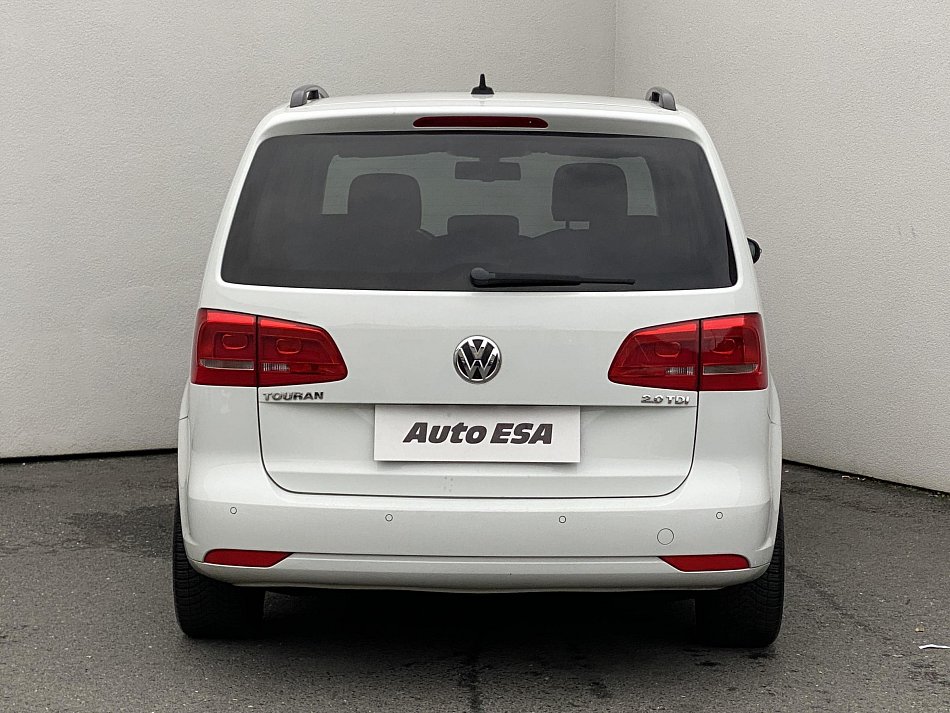 Volkswagen Touran 2.0 TDi  7míst