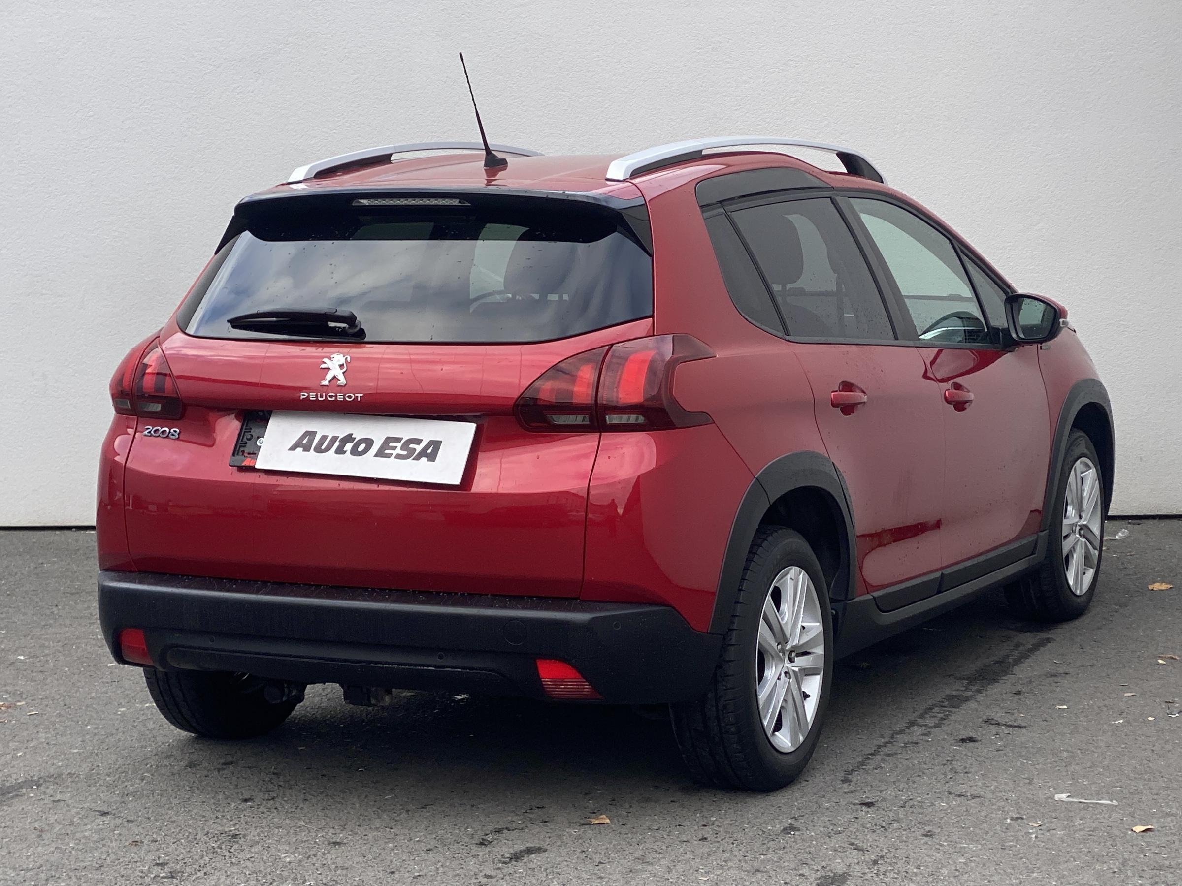 Peugeot 2008, 2019 - pohled č. 4