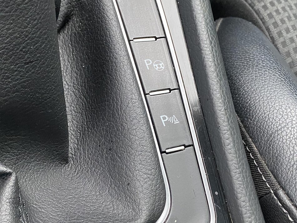 Volkswagen Golf 1.4 TSi Highline