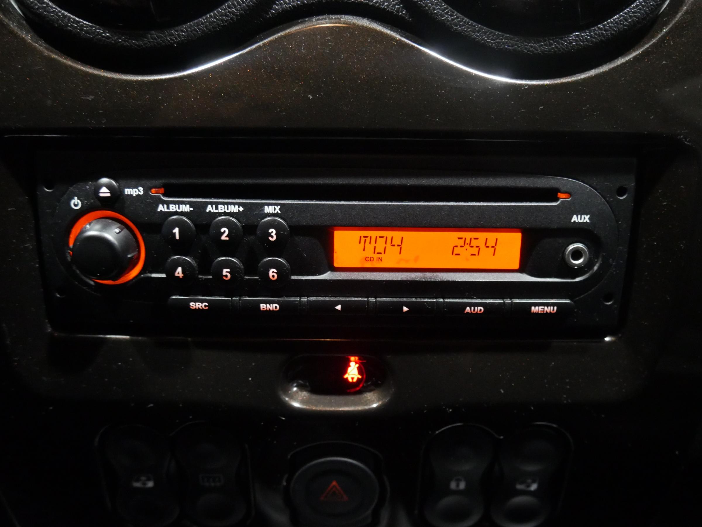 Dacia Duster, 2010 - pohled č. 10