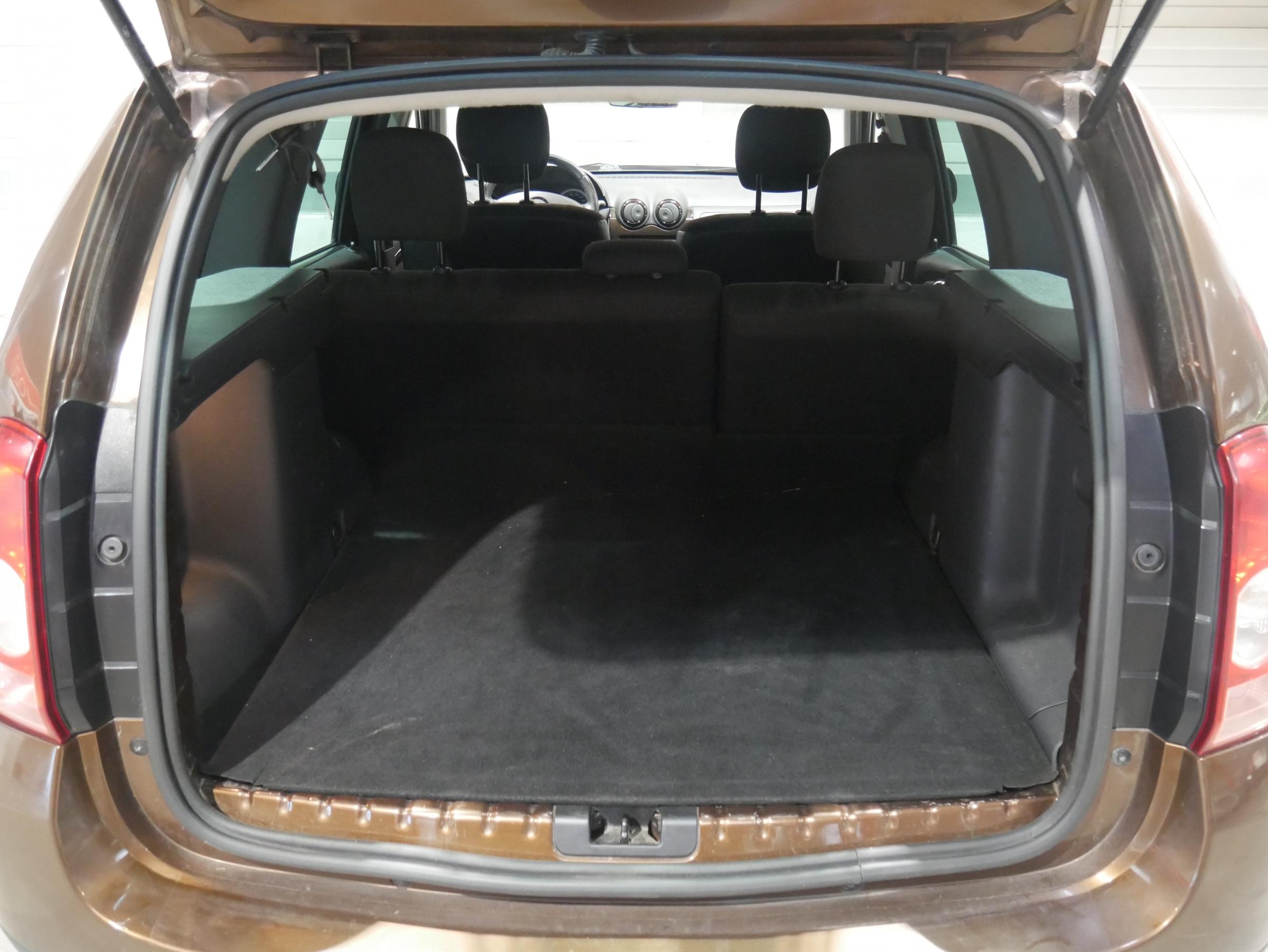 Dacia Duster, 2010 - pohled č. 7