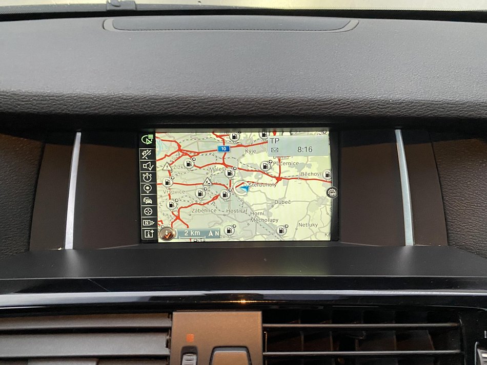 BMW X3 2.0 D  sDrive18d