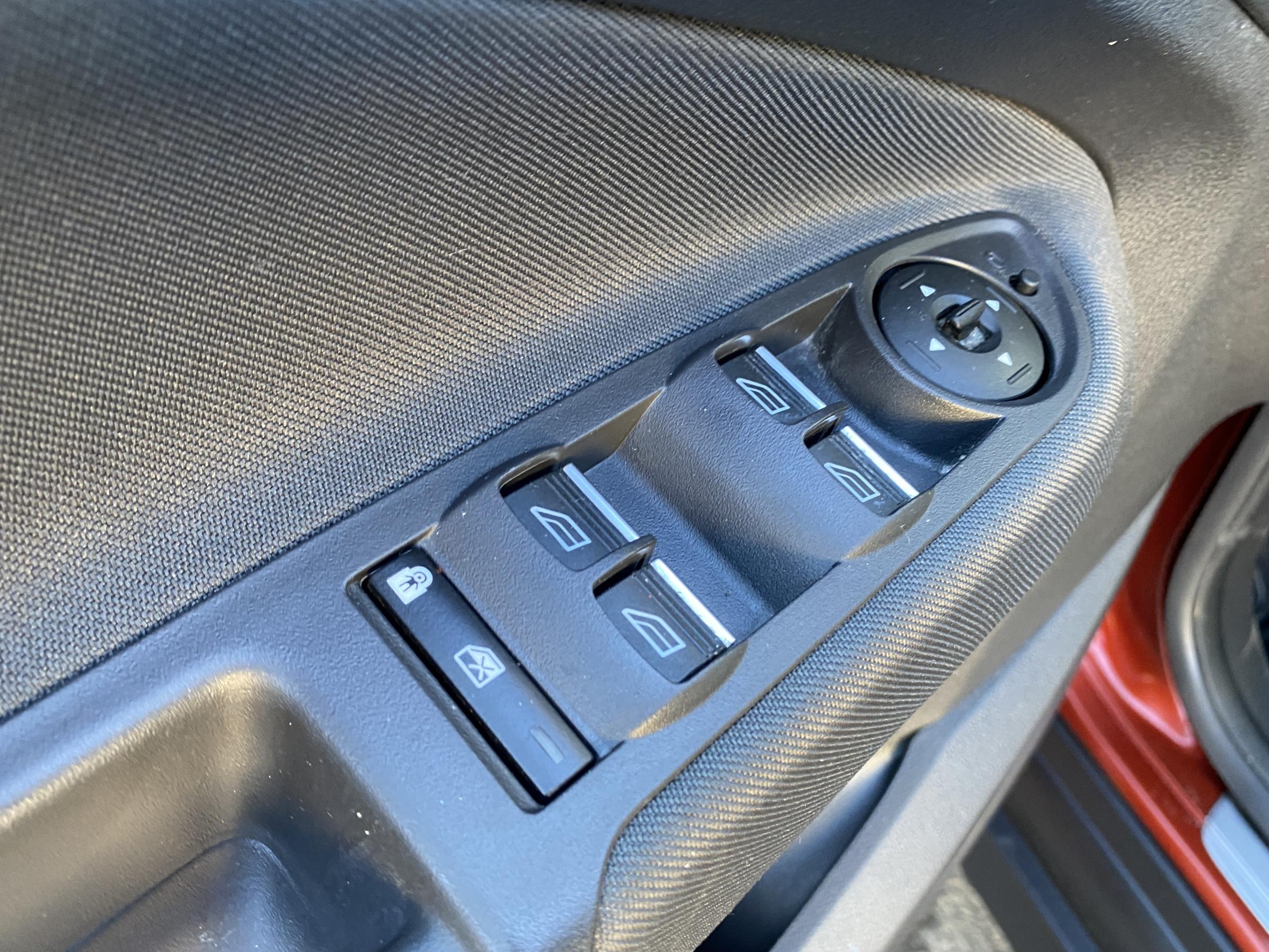 Ford Grand C-MAX, 2015 - pohled č. 13