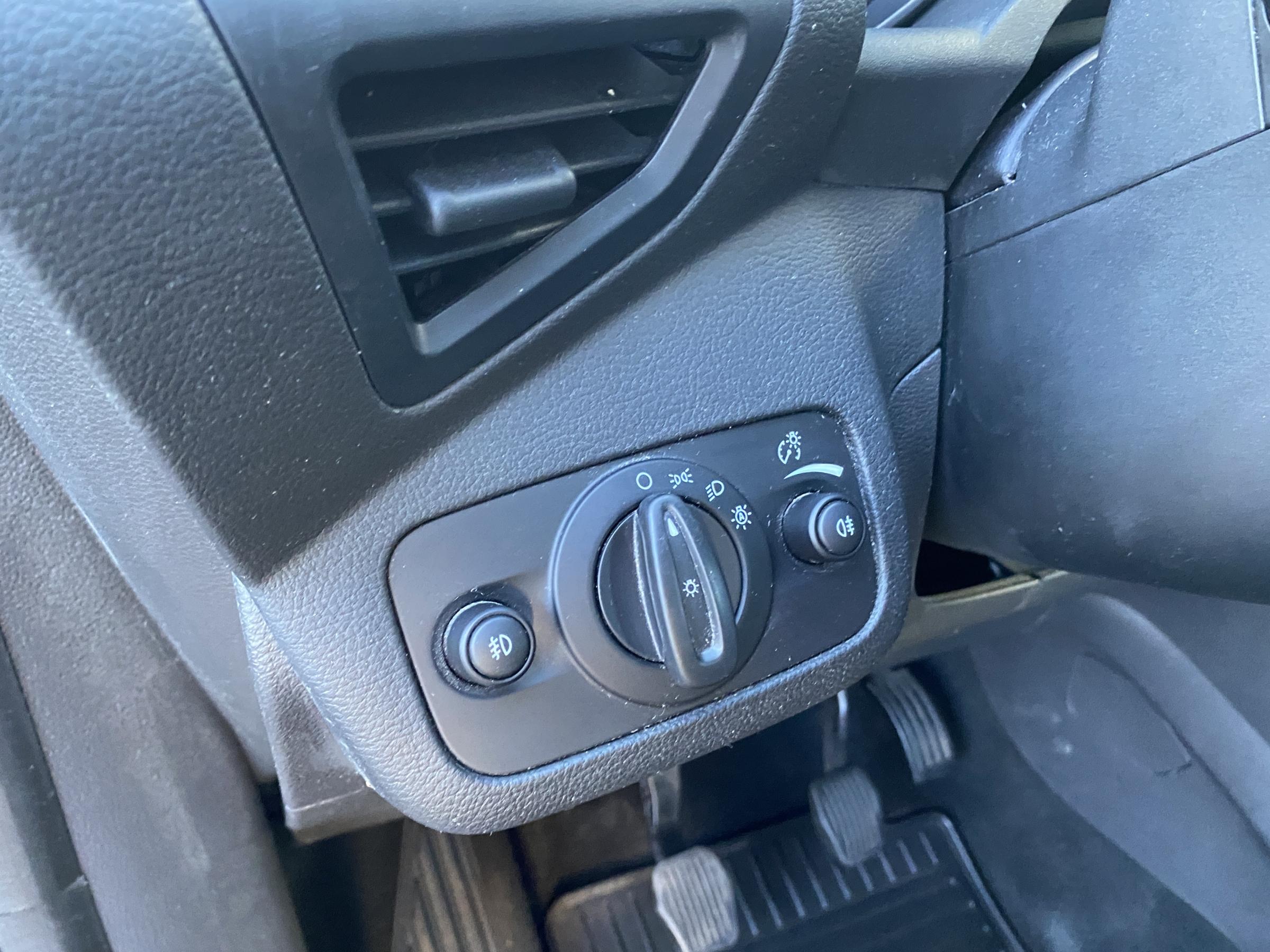 Ford Grand C-MAX, 2015 - pohled č. 15