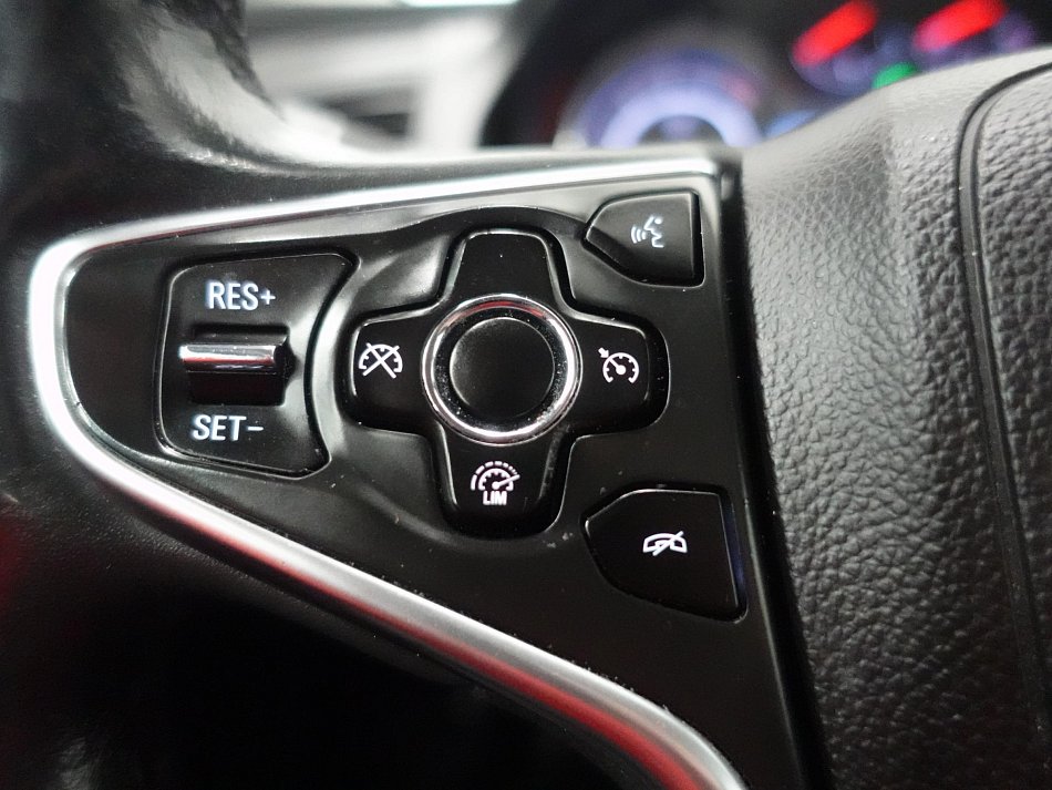 Opel Insignia 2.0CDTi 