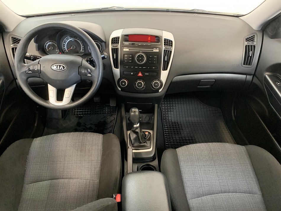 Kia Ceed 1.4CVVT 