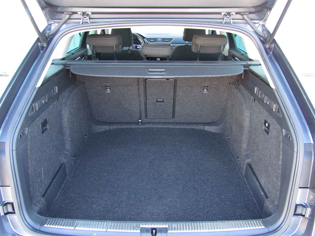 Škoda Superb III 1.5 TSi Style