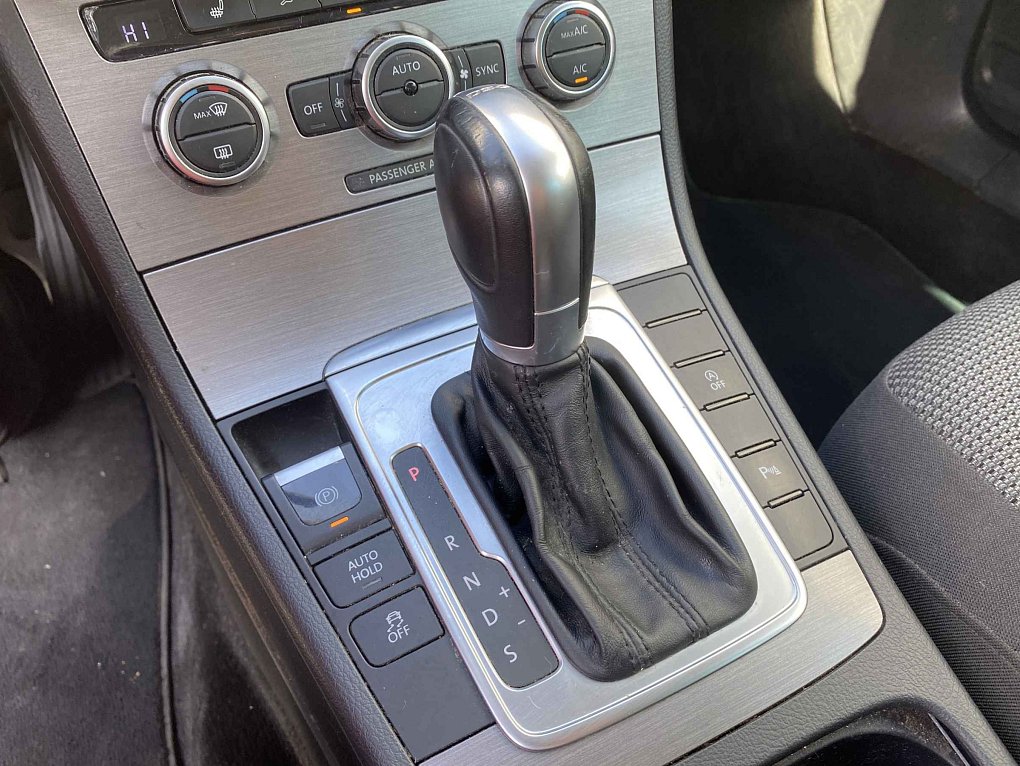 Volkswagen Passat 2.0 TDi Comfortline