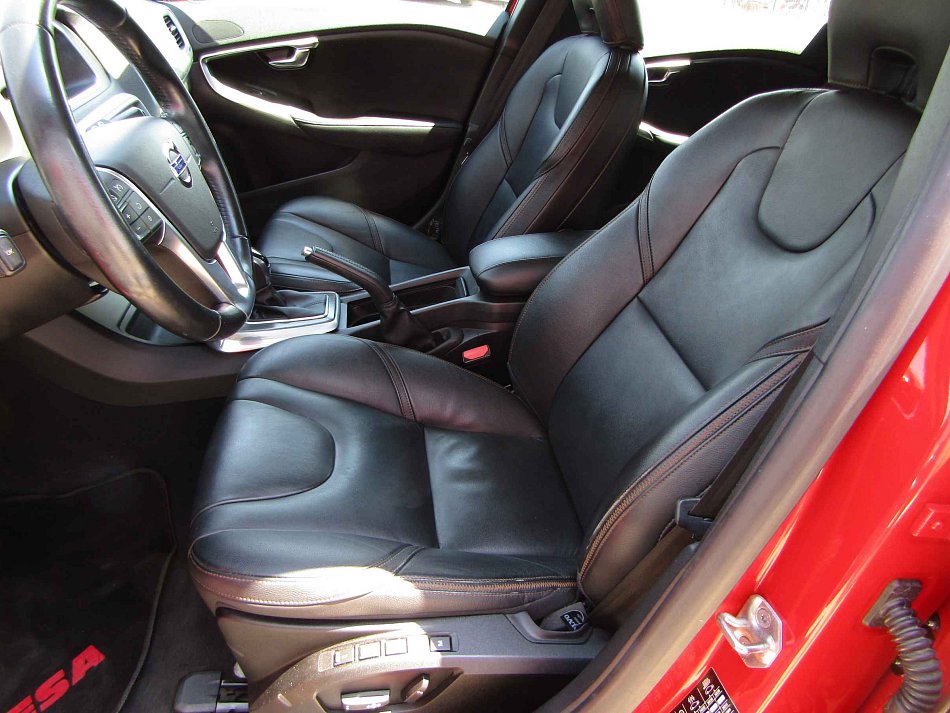 Volvo V40 2.0 D 