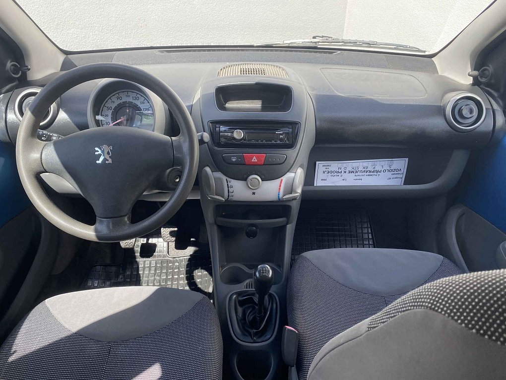 Peugeot 107 1.0i 