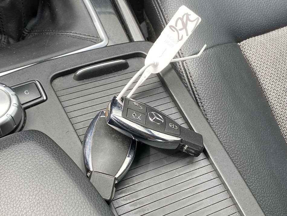 Mercedes-Benz Třída E 2.1 CDi Avantgarde