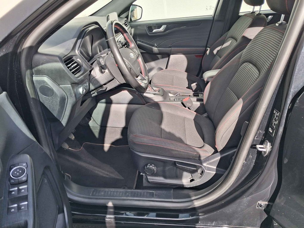 Ford Kuga 1.5 EB ST-Line