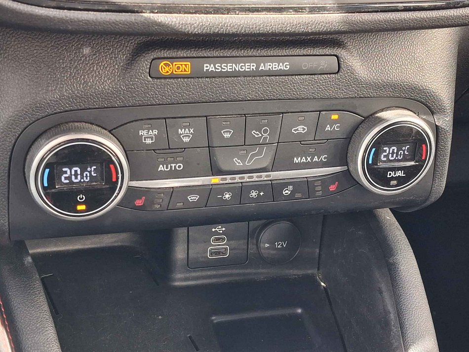 Ford Kuga 1.5 EB ST-Line