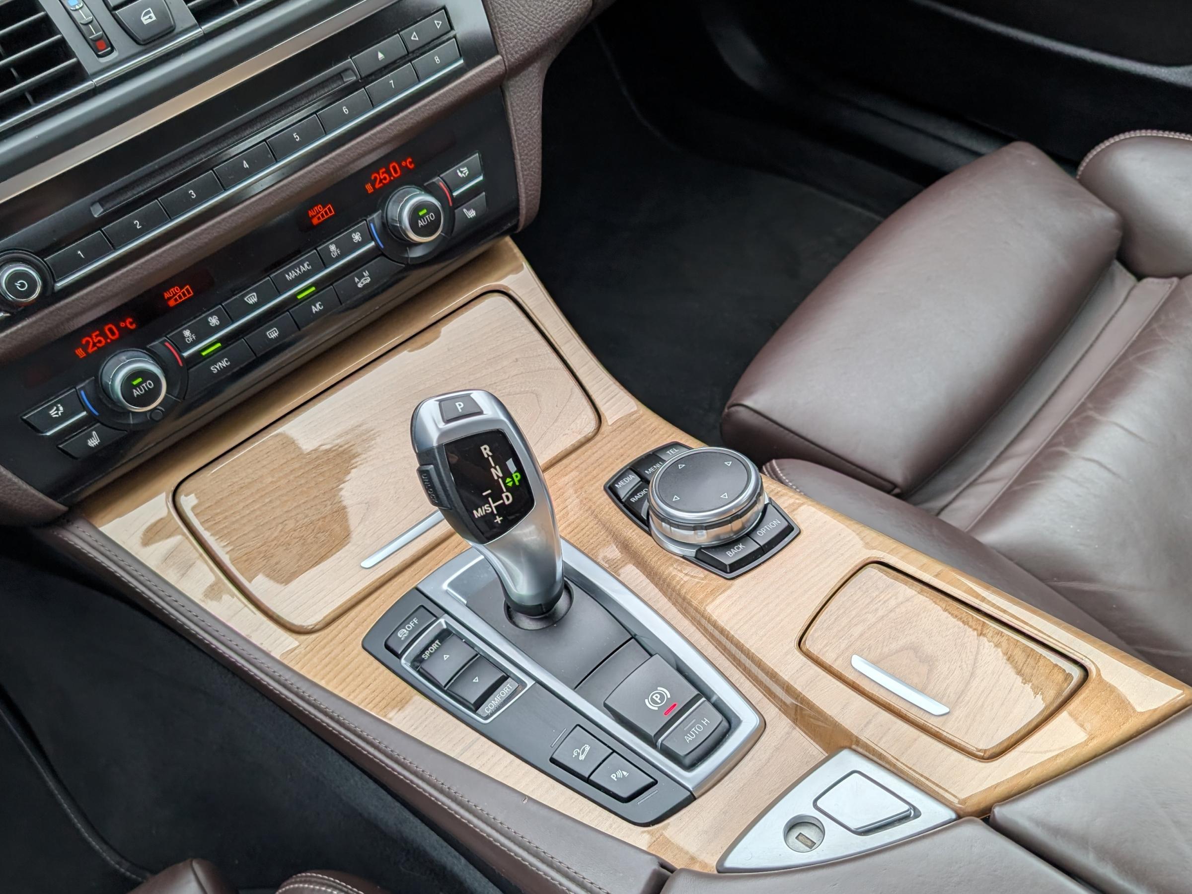 BMW Řada 5, 2016 - pohled č. 13