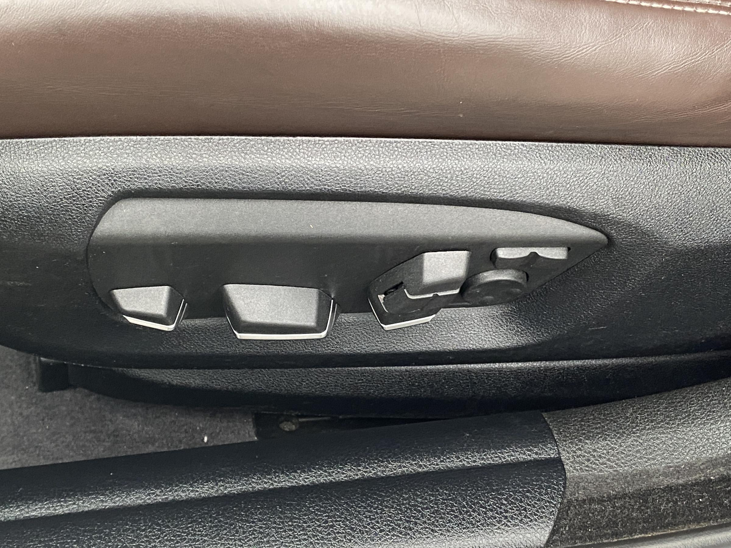 BMW Řada 5, 2016 - pohled č. 17