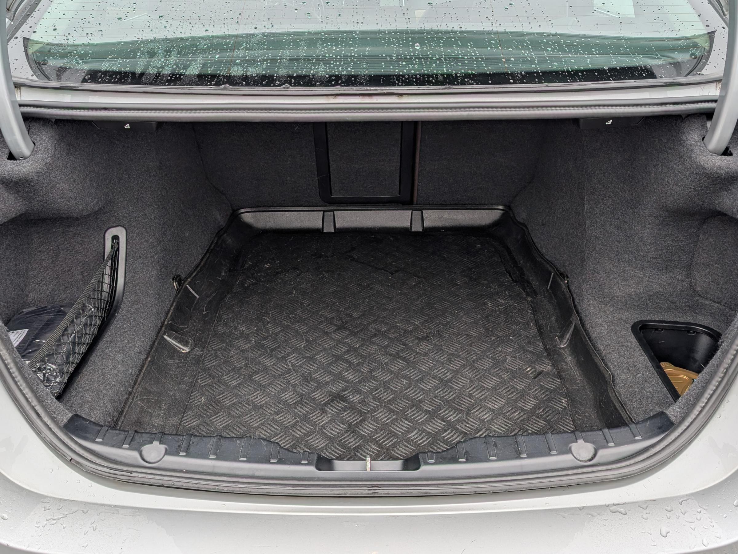 BMW Řada 5, 2016 - pohled č. 22