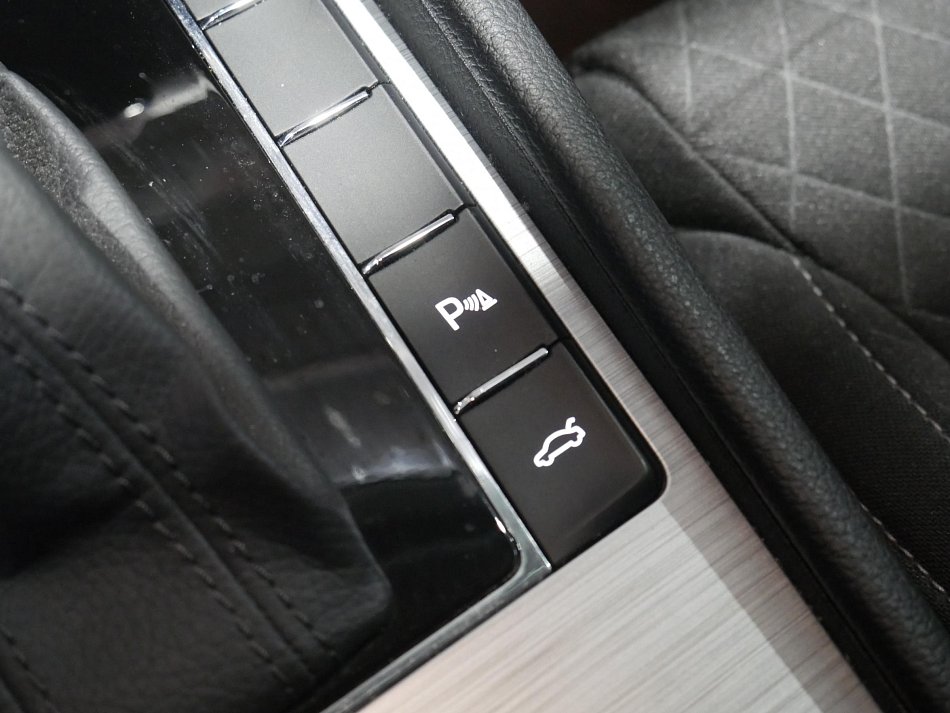 Škoda Superb III 2.0TDi 