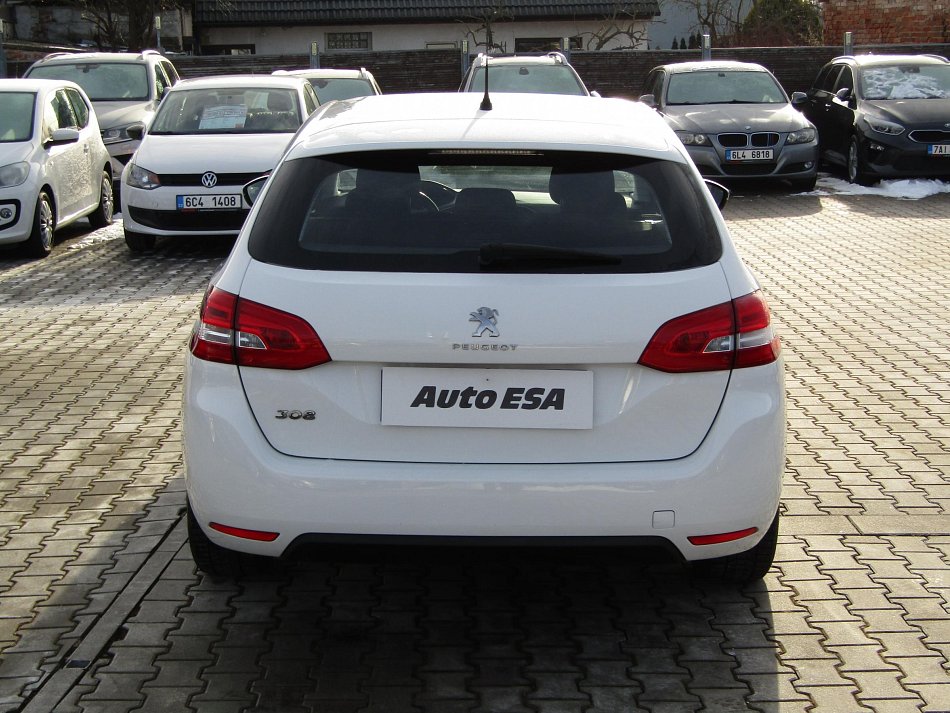 Peugeot 308 1.5 HDi 