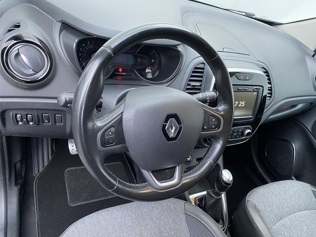Renault Captur 1.3TCe Intense