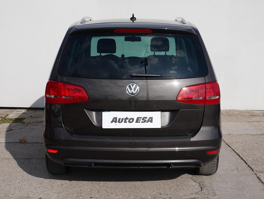 Volkswagen Sharan 2.0 TDI 