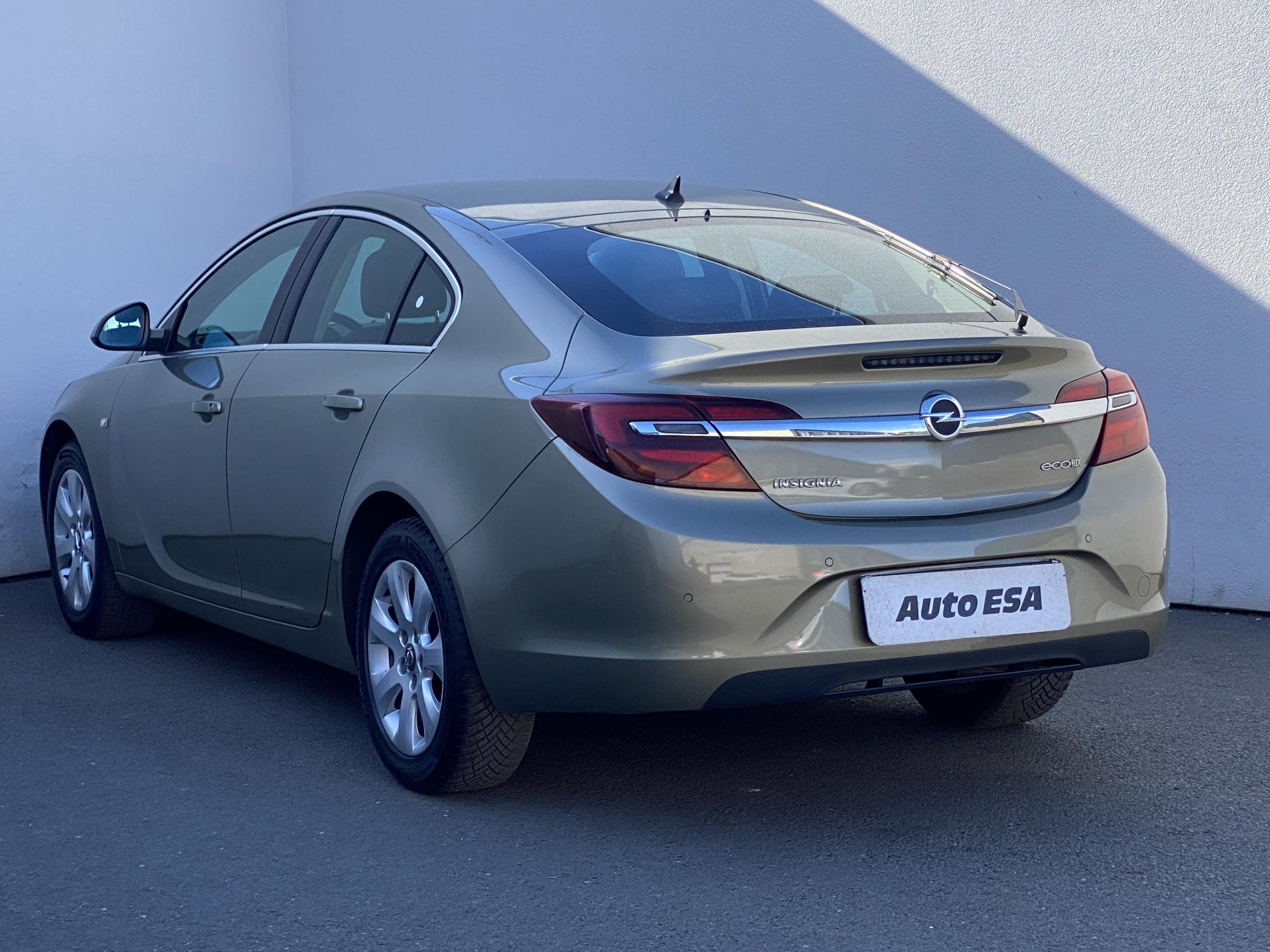 Opel Insignia, 2013 - pohled č. 7