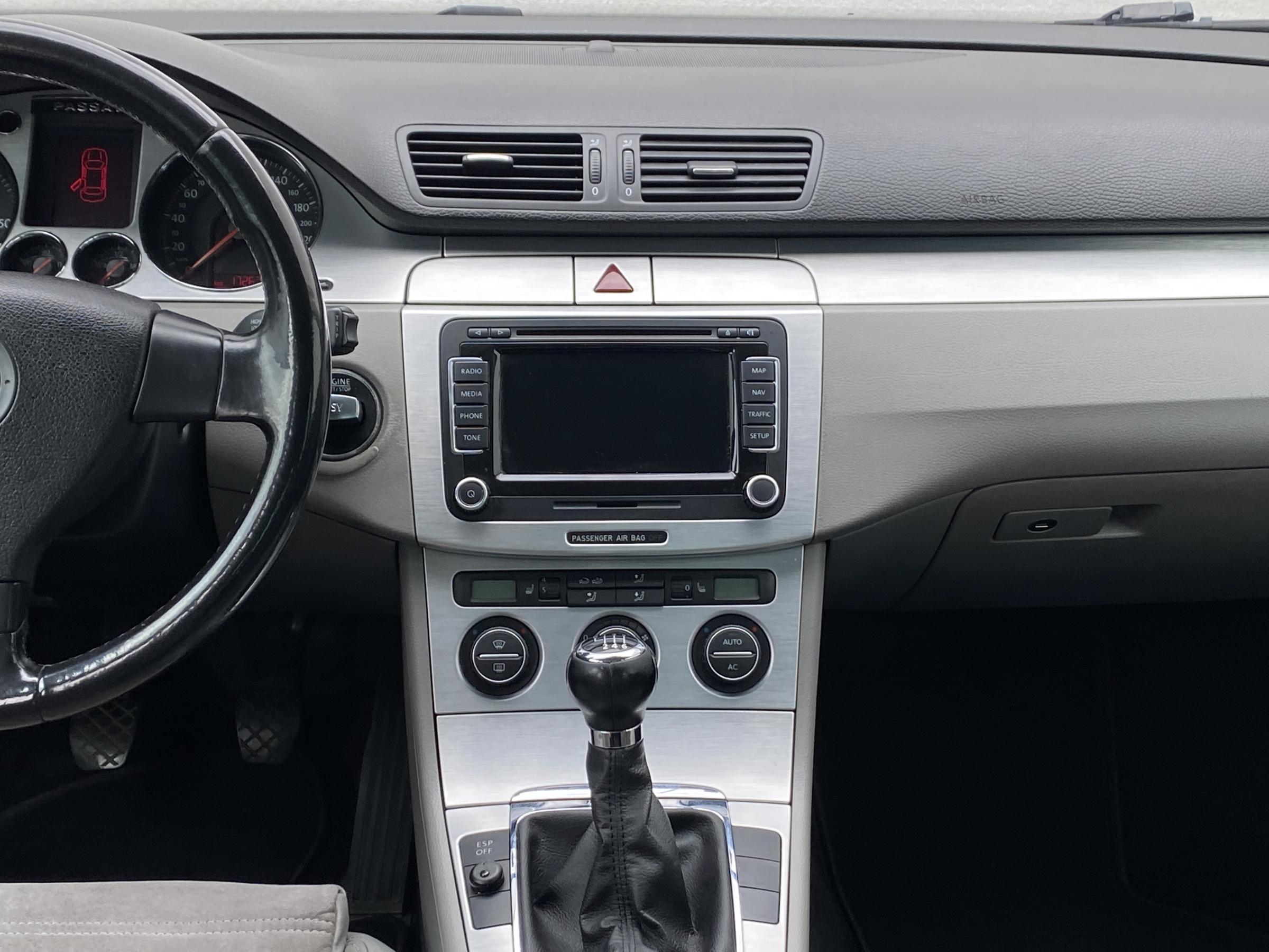 Volkswagen Passat, 2008 - pohled č. 9