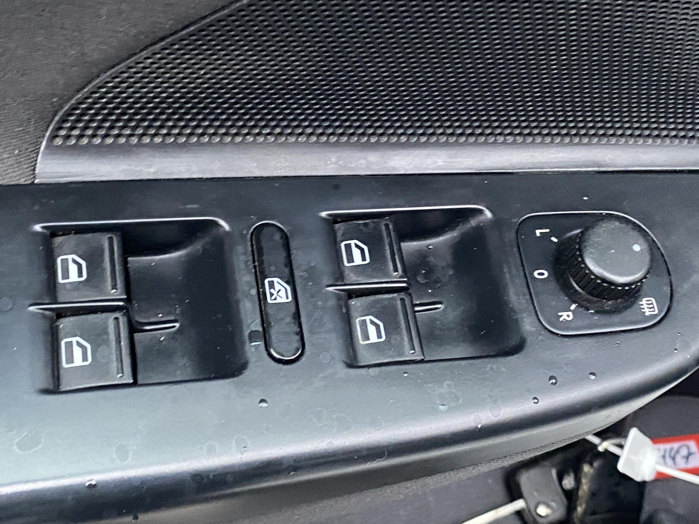 Volkswagen Golf, 2010 - pohled č. 11