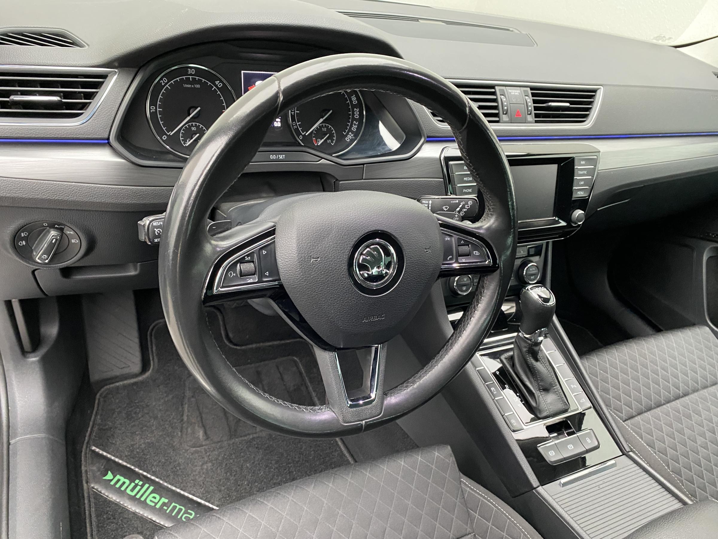 Škoda Superb III, 2016 - pohled č. 14