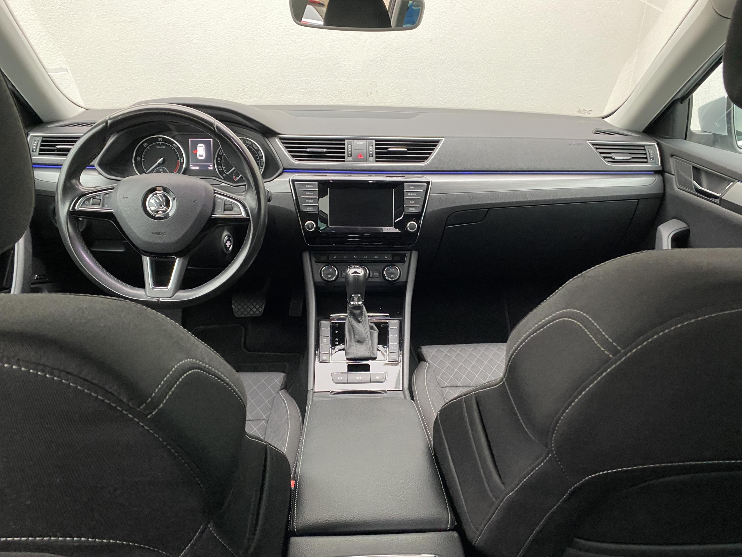 Škoda Superb III, 2016 - pohled č. 8