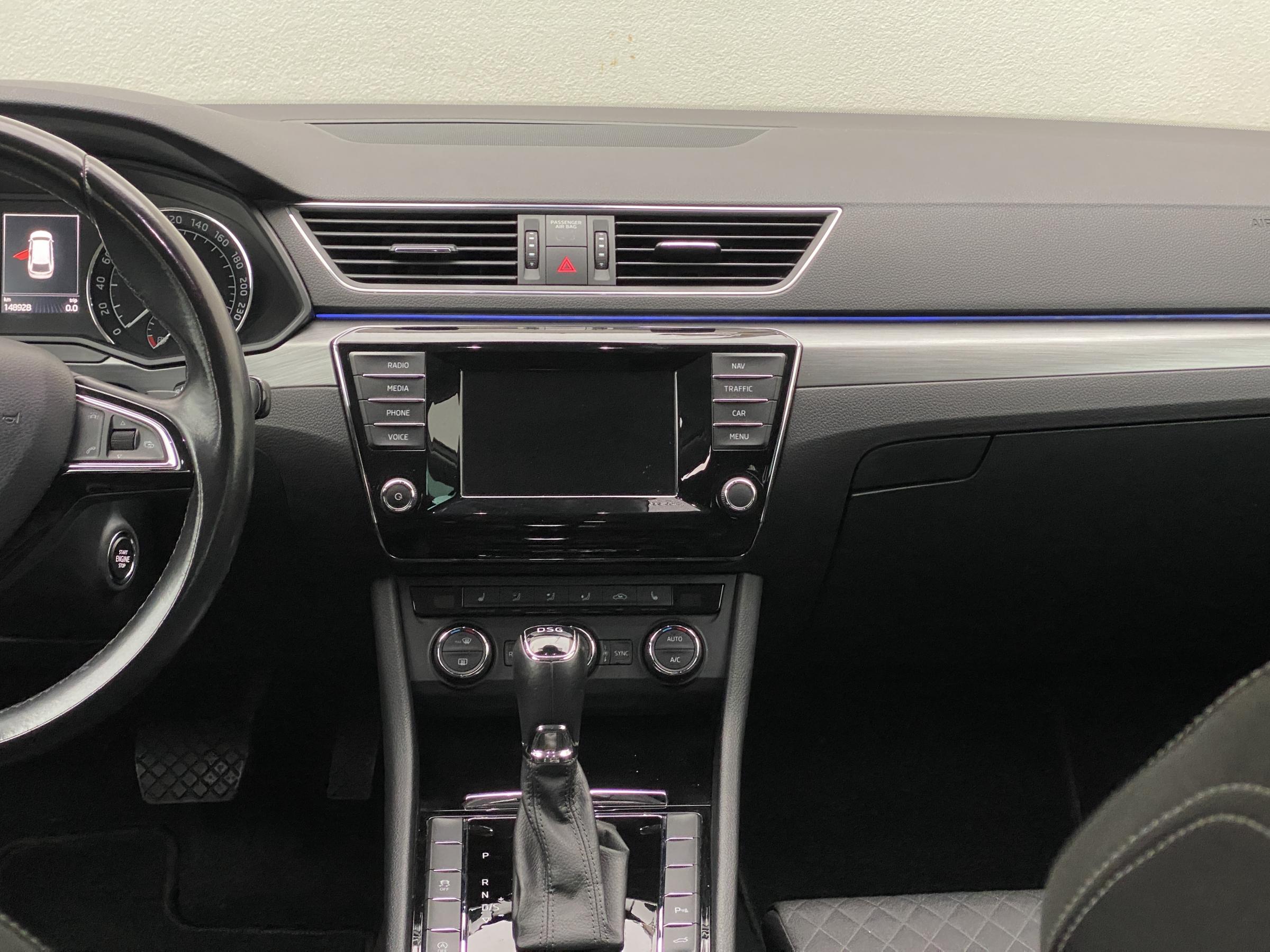 Škoda Superb III, 2016 - pohled č. 9