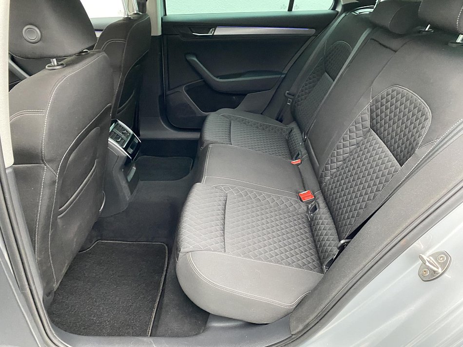 Škoda Superb III 2.0 TDi Style