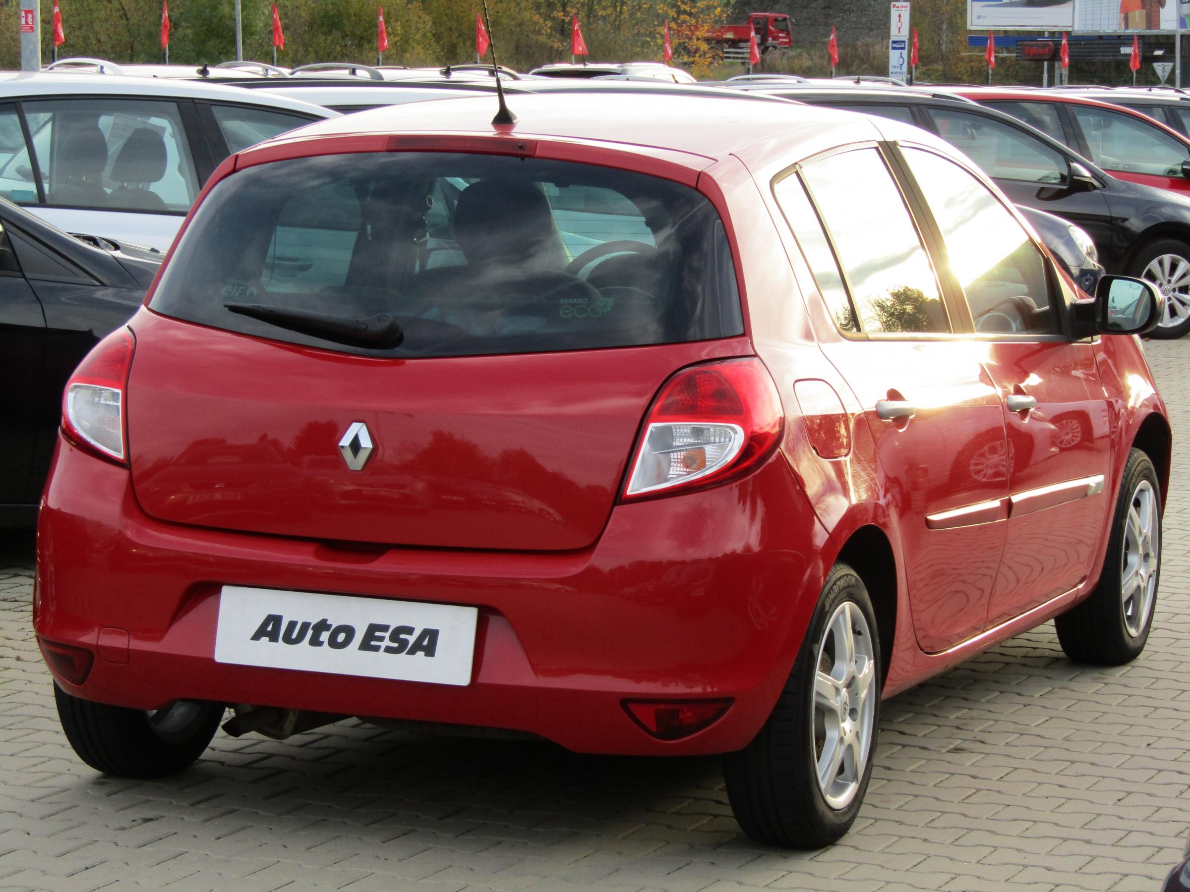 Renault Clio, 2011 - pohled č. 6