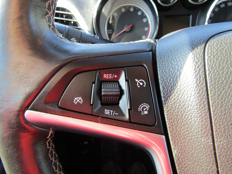 Opel Mokka 1.4 T  4x4, LPG