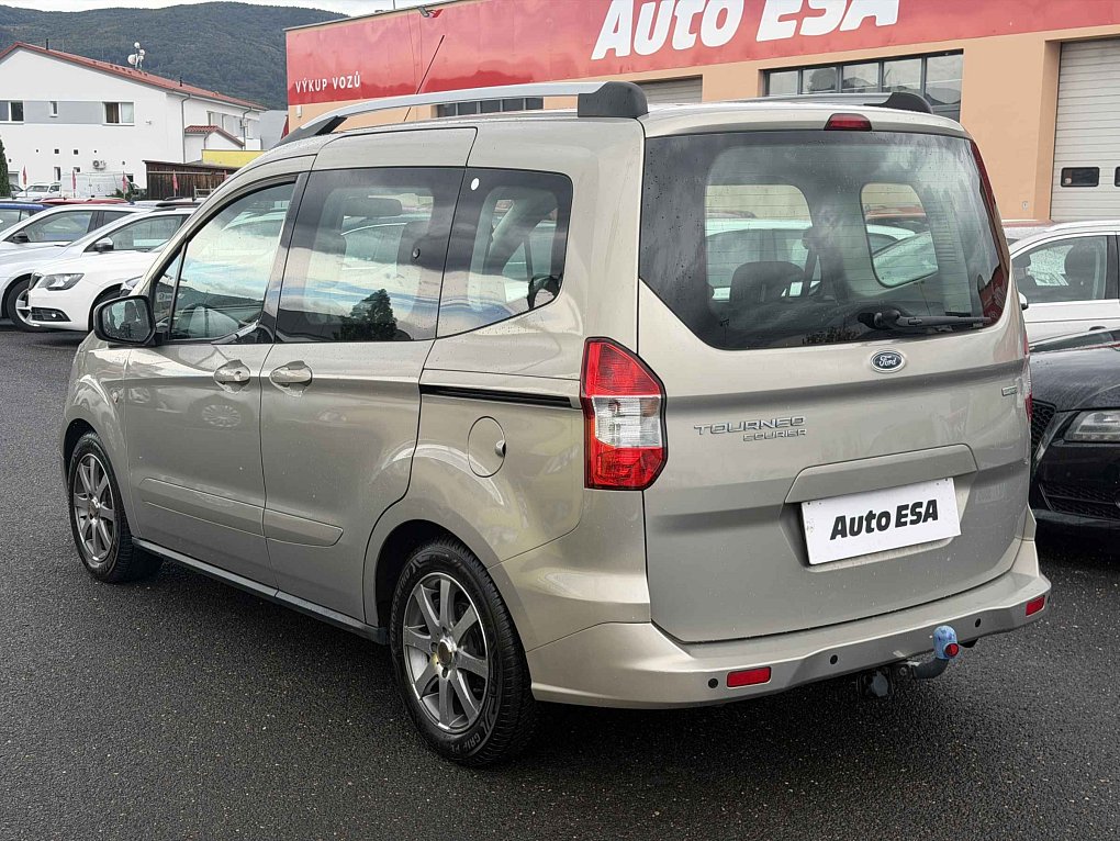 Ford Tourneo Courier 1.0T 