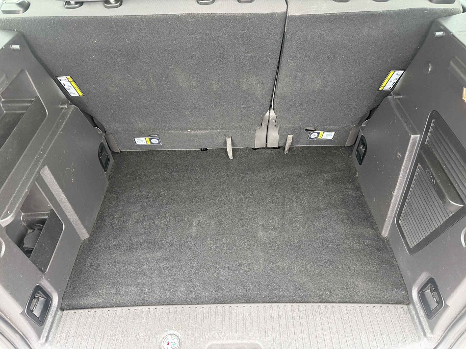 Ford Tourneo Courier 1.0T 