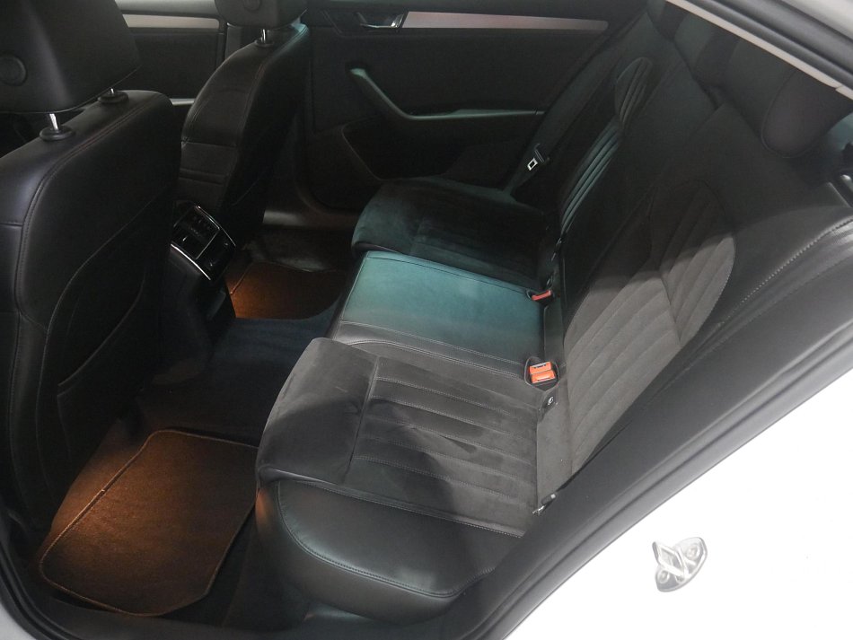 Škoda Superb III 2.0 TDi Style 4x4