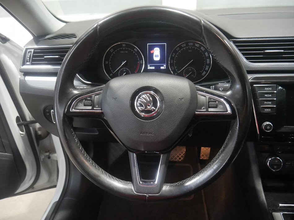 Škoda Superb III 2.0 TDi Style 4x4