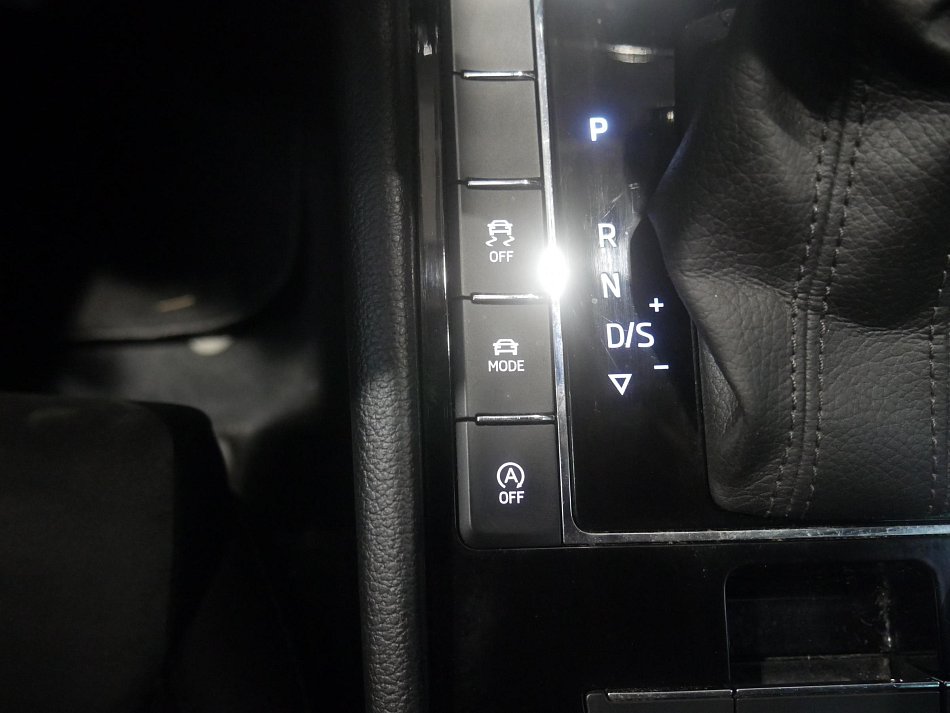 Škoda Superb III 2.0 TDi Style 4x4