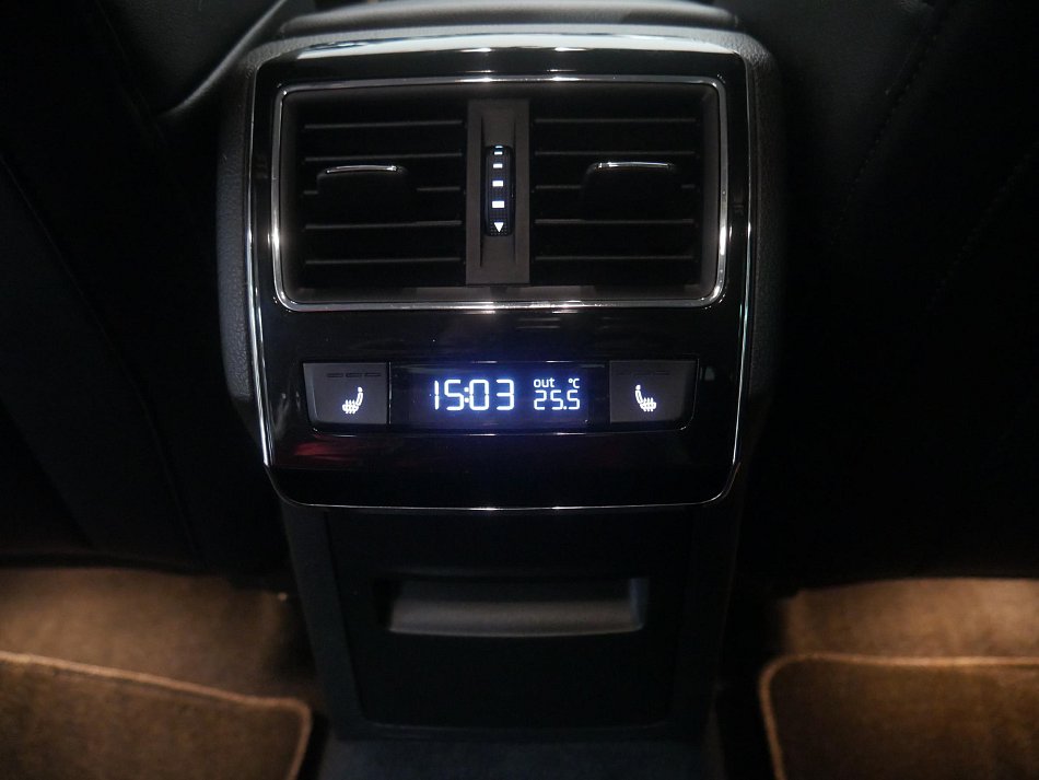 Škoda Superb III 2.0 TDi Style 4x4