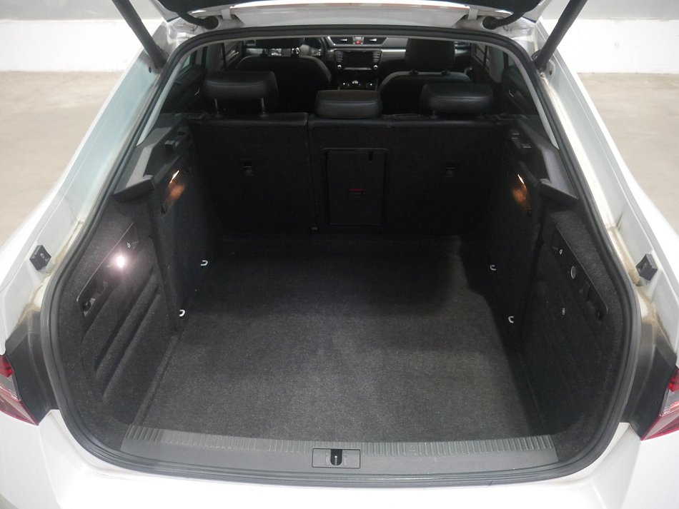 Škoda Superb III 2.0 TDi Style 4x4